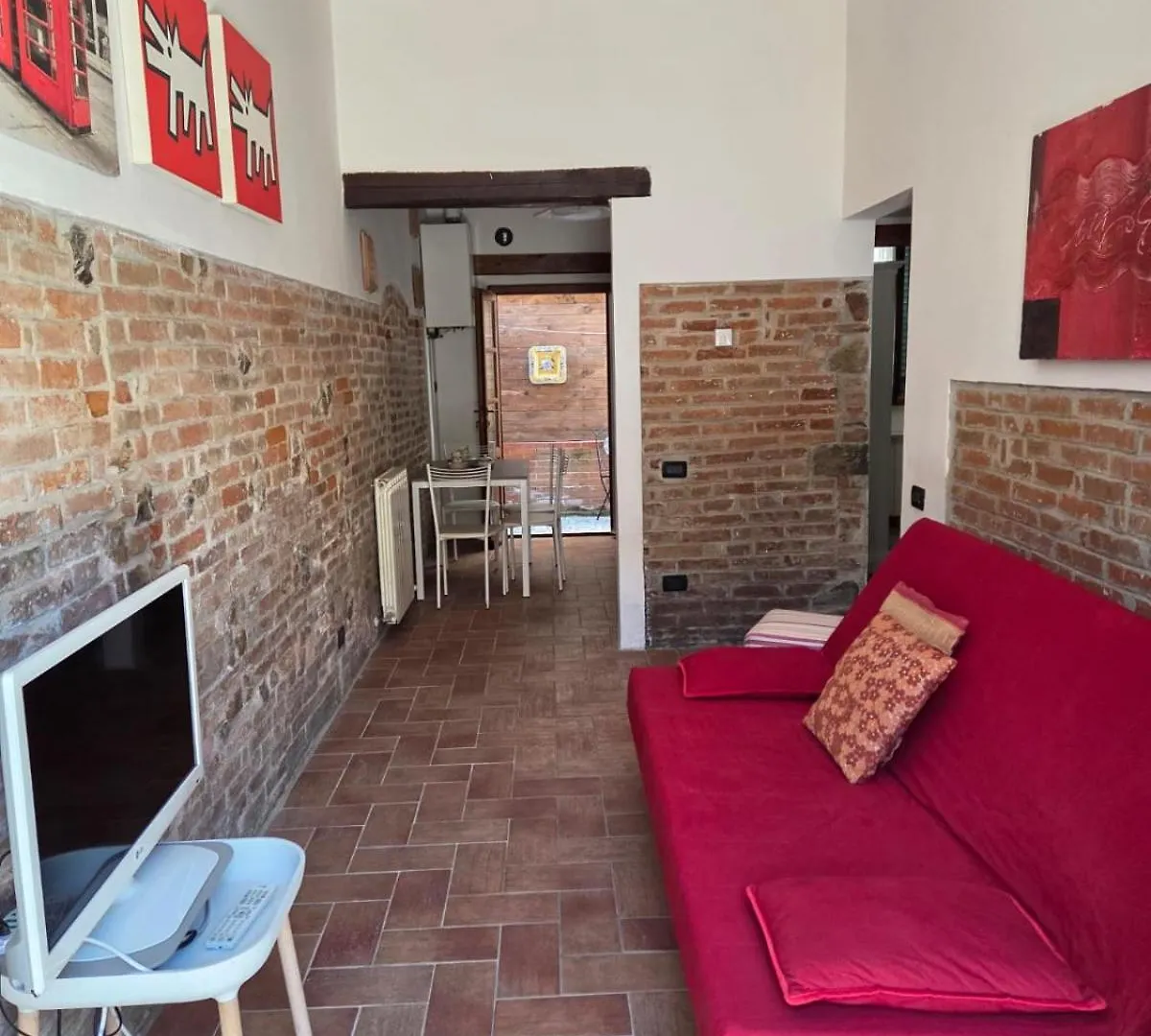 Appartamento Margarita Maris - 20Mt Dalla Spiaggia Follonica Italy